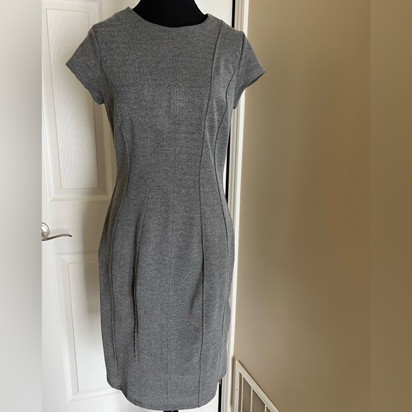 H&M Grey Knit Midi Dress with Back Zipper Size M - Picture 1 of 11